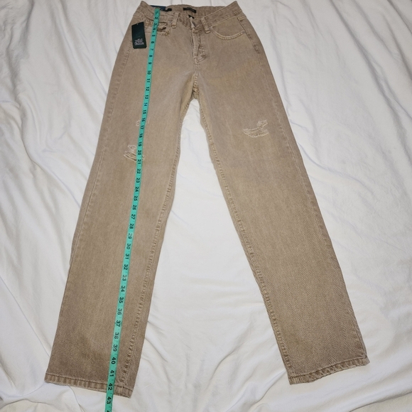Wild Fable tan distressed women's jeans, size 0. - Picture 3 of 9